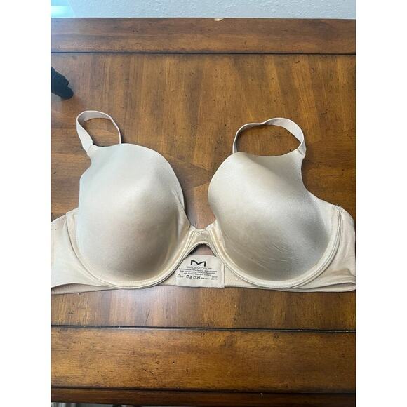 Maidenform Other - Maidenform beige bra 38C